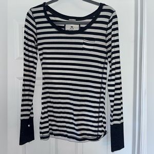 New York Poof Excellence long sleeve stretch tee